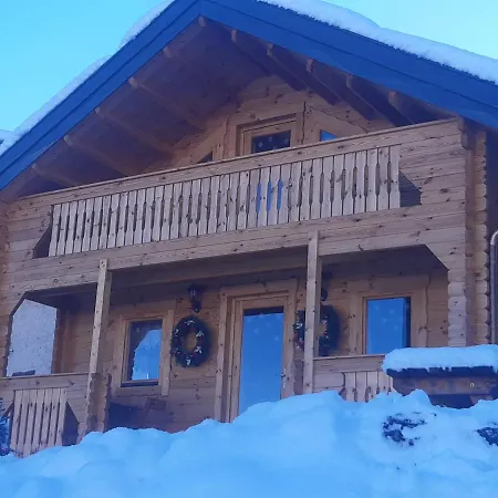 Chalet Cosy Calme Proche Valee