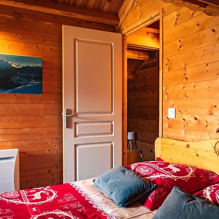 Chalet Cosy Calme Proche Valee